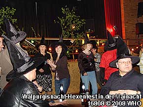 Tanz in den Mai in der Walpurgisnacht